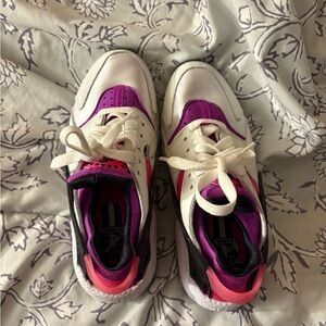 Nike White and Purple Athletic Shoes